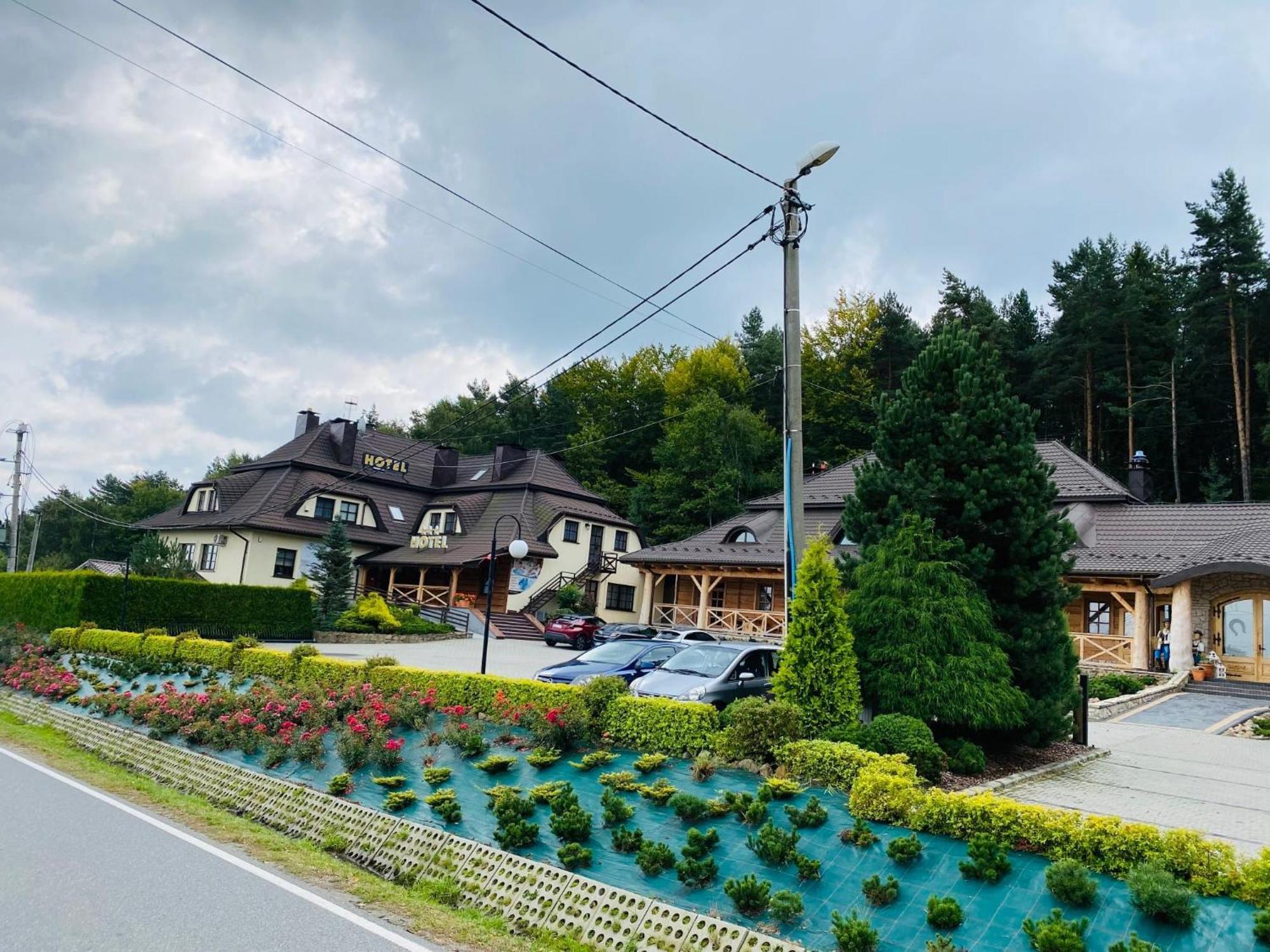 Hotel I Gospoda Pod Kamieniem Lipnica Murowana エクステリア 写真